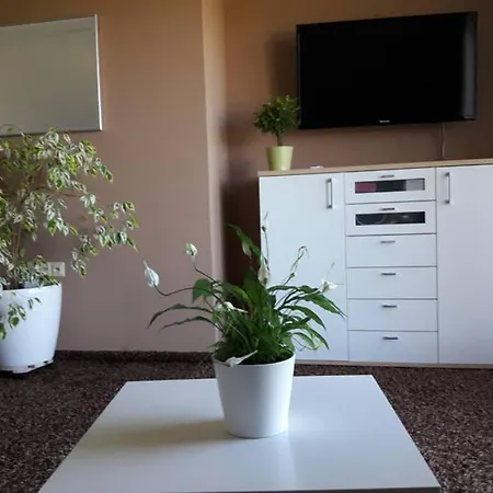 Ingrid Apartman *